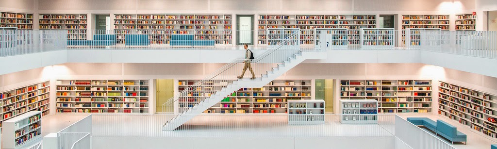 How to Effectively Convey a Sense of Scale in Architectural Photography?