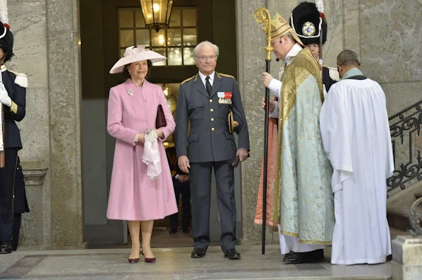 King Carl Gustaf, Queen Silvia, Crown Princess Victoria, Prince Daniel, Princess Estelle, Princess Madeleine, Christopher O'Neill, Prince Carl Philip and Princess Sofia