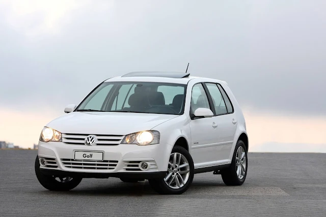 Volkswagen Golf x Chevrolet Astra 2010