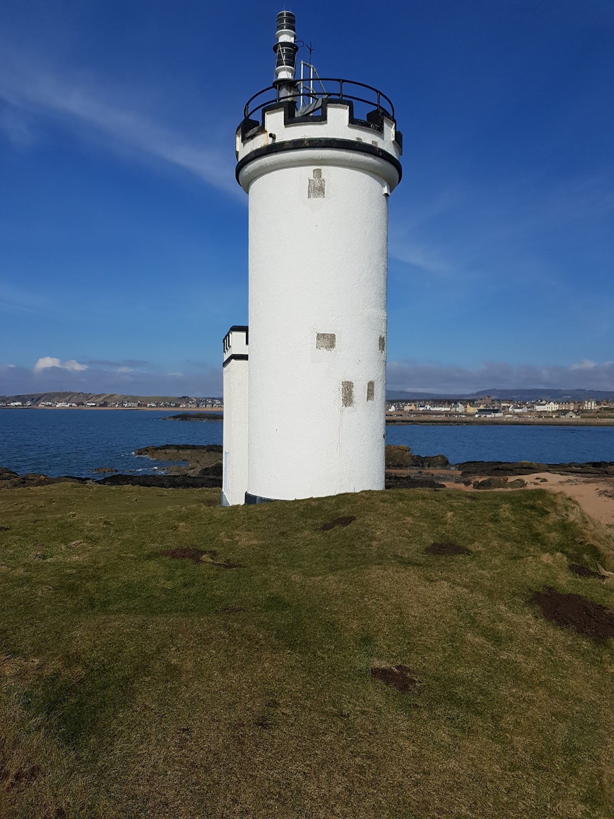 Okiem Moniki Elie, Fife