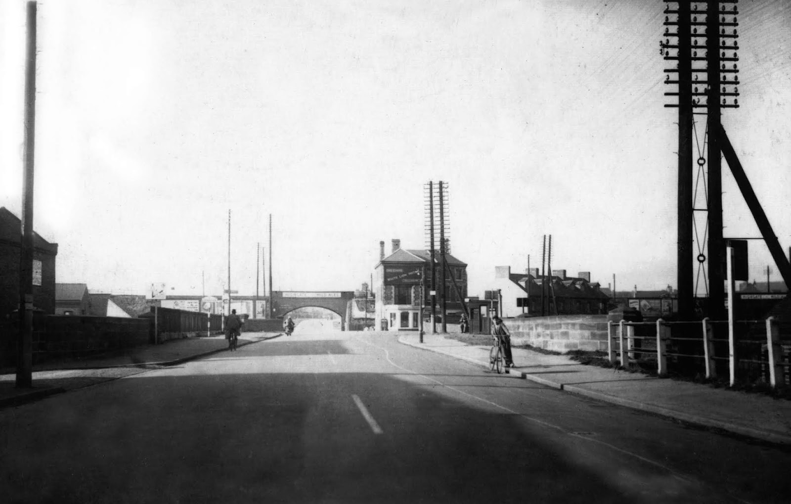Captain Ahab's Watery Tales Churchbridge Locks Cannock