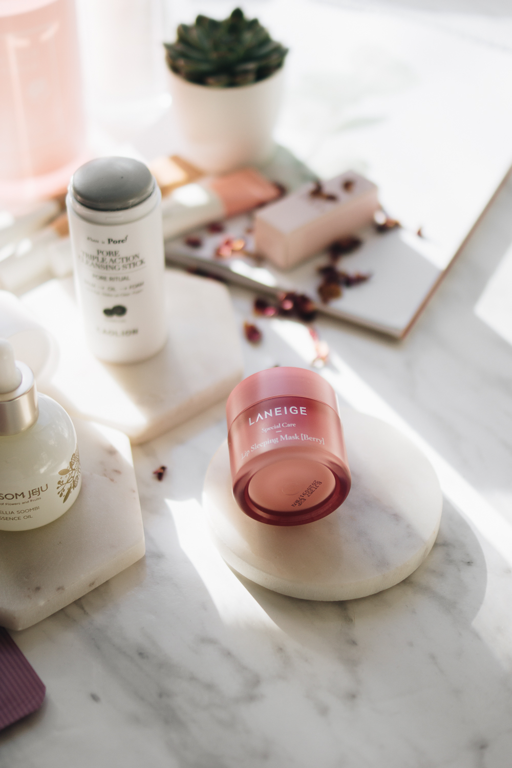 korean-beauty-skincare-favourites-barely-there-beauty-blog