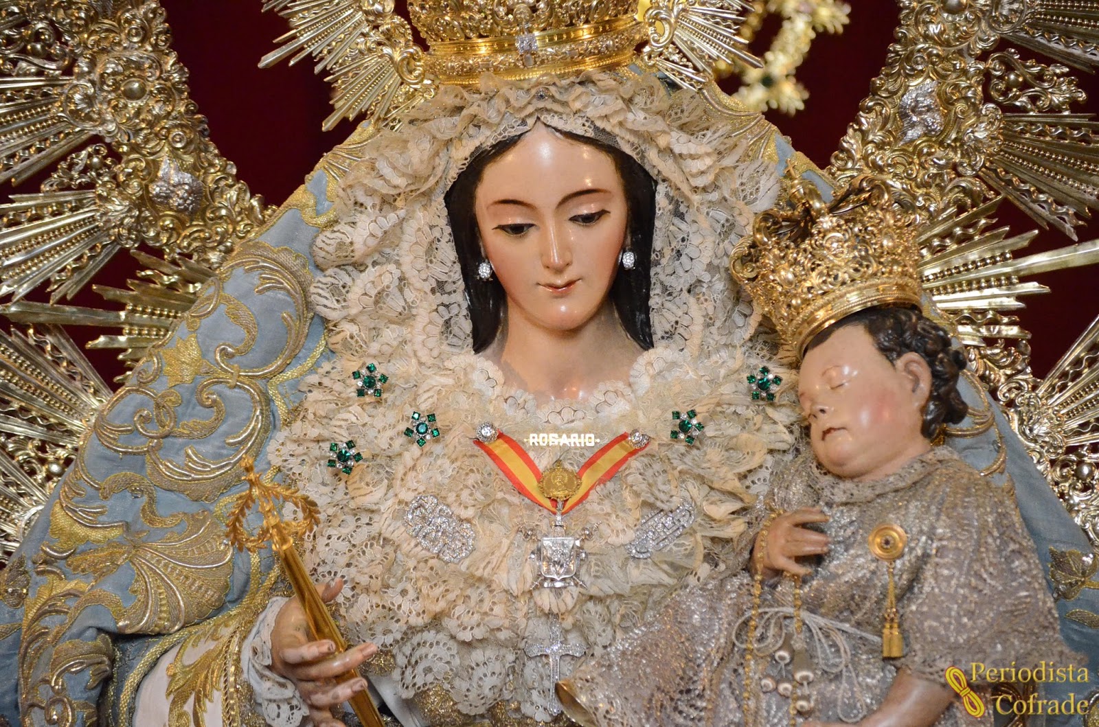 Octubre, mes del Rosario en la Hermandad de la Macarena: Besamanos, Triduos y Procesión