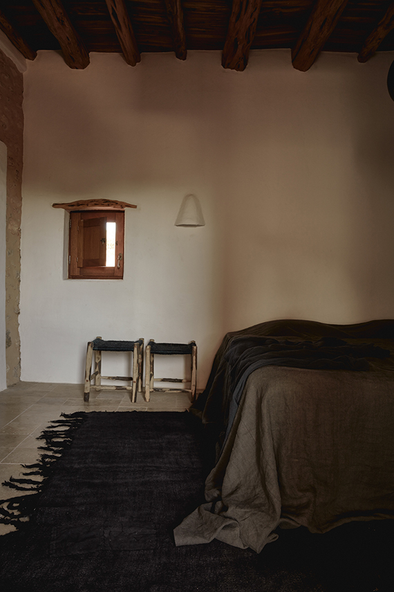 Modern rustic bedroom by Annabell Kutucu