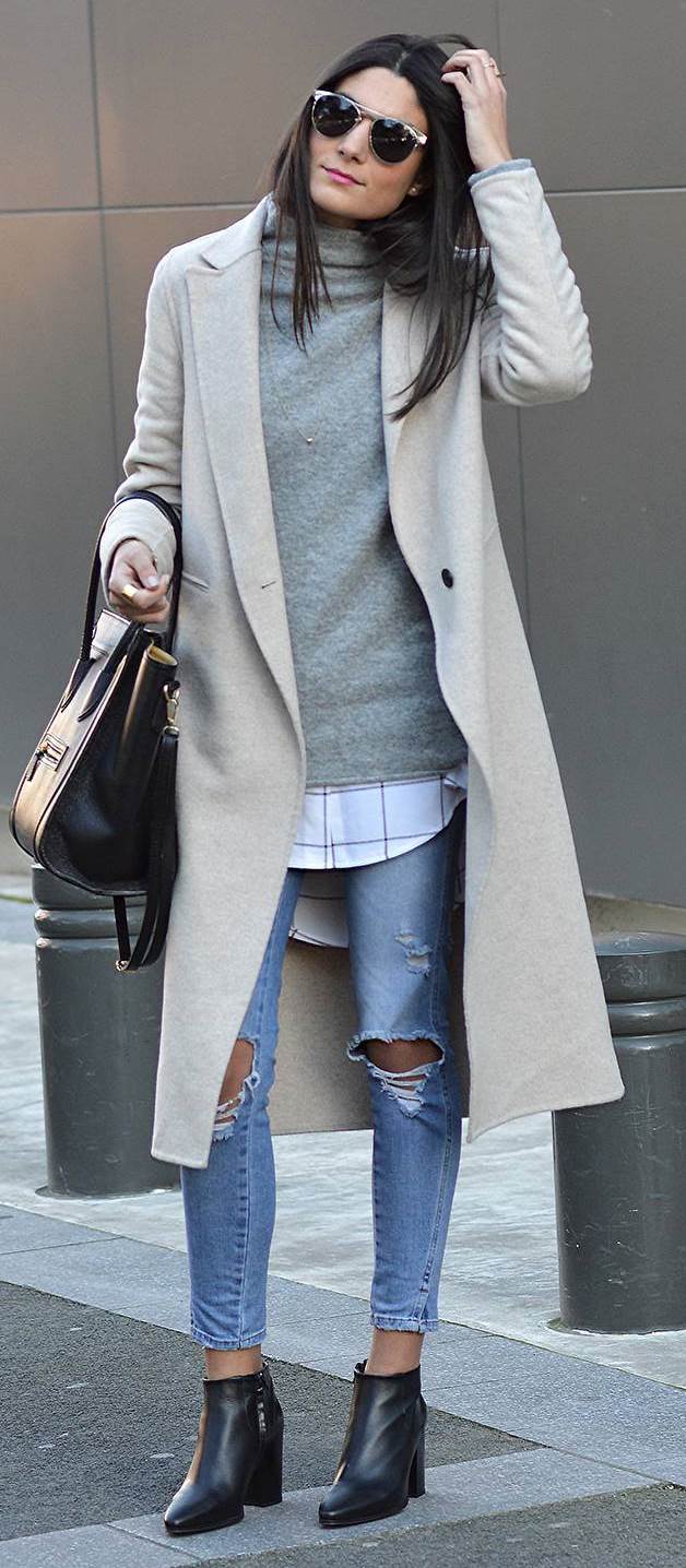 Need A Classic Wool Coat? We`re Obsessed With This