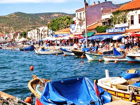 Foça Otel – Pansiyon – Tatil Köyü ve Konaklama Yerleri