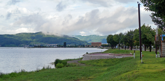 Lake Suwa northern likeside   