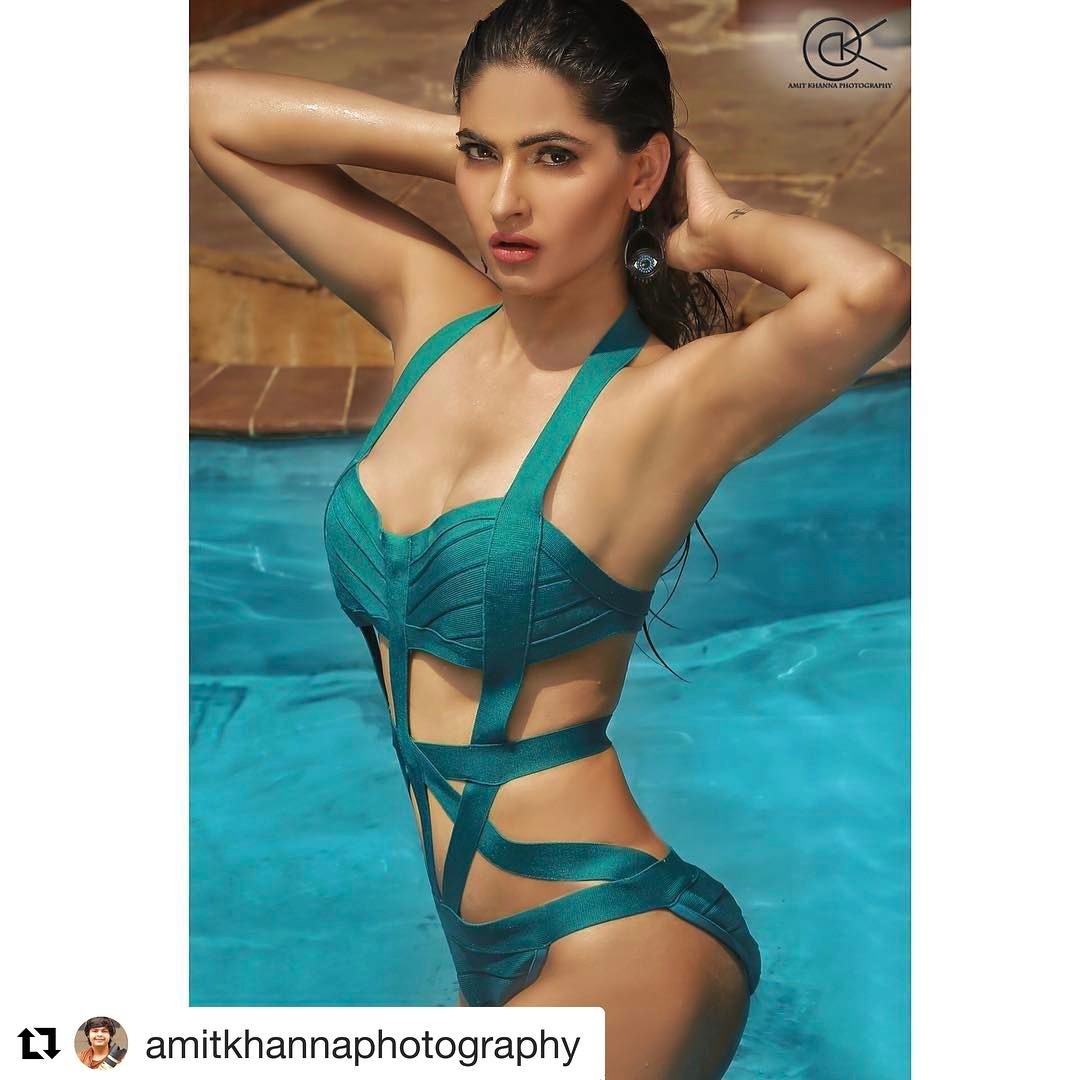 50 Best Karishma Sharma Hot Photos Sexy Latest Bikini Pics -4202