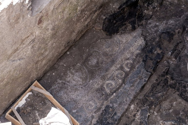 Rome metro excavations unearth 3rd-century 'Pompeii-like scene'