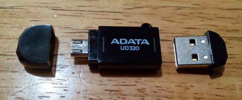 ADATA UD320 USB OTG Flash Drive Unit_Disintegrated