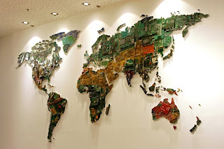 beautiful-pictures-eco-art-eco-friendly-art-with-computer-parts