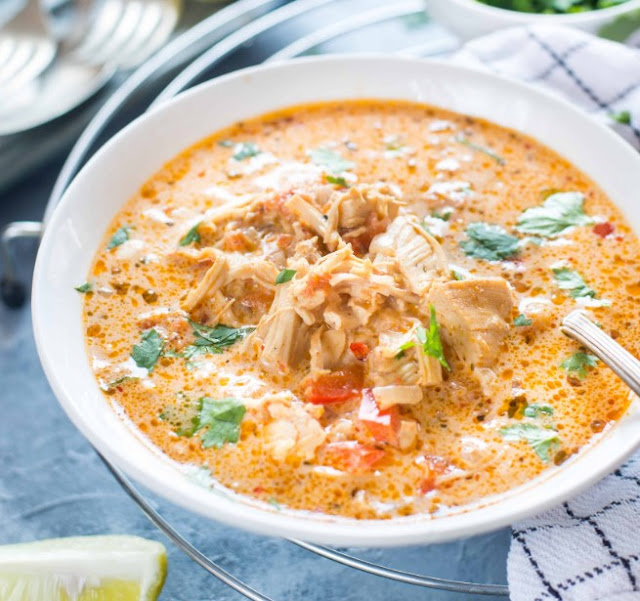 Slow Cooker Mexican Chicken Soup #healthy #keto