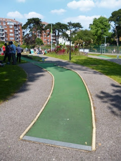 Boscombe Chine Gardens Mini Golf - Hole 17