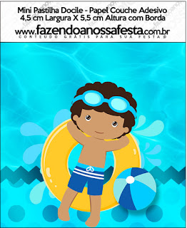 Fiesta en la Piscina, Niño Moreno: Etiquetas para Candy Bar para Imprimir Gratis. Etiquetas de Fiesta en la Piscina, Niño Moreno para imprimir gratis.