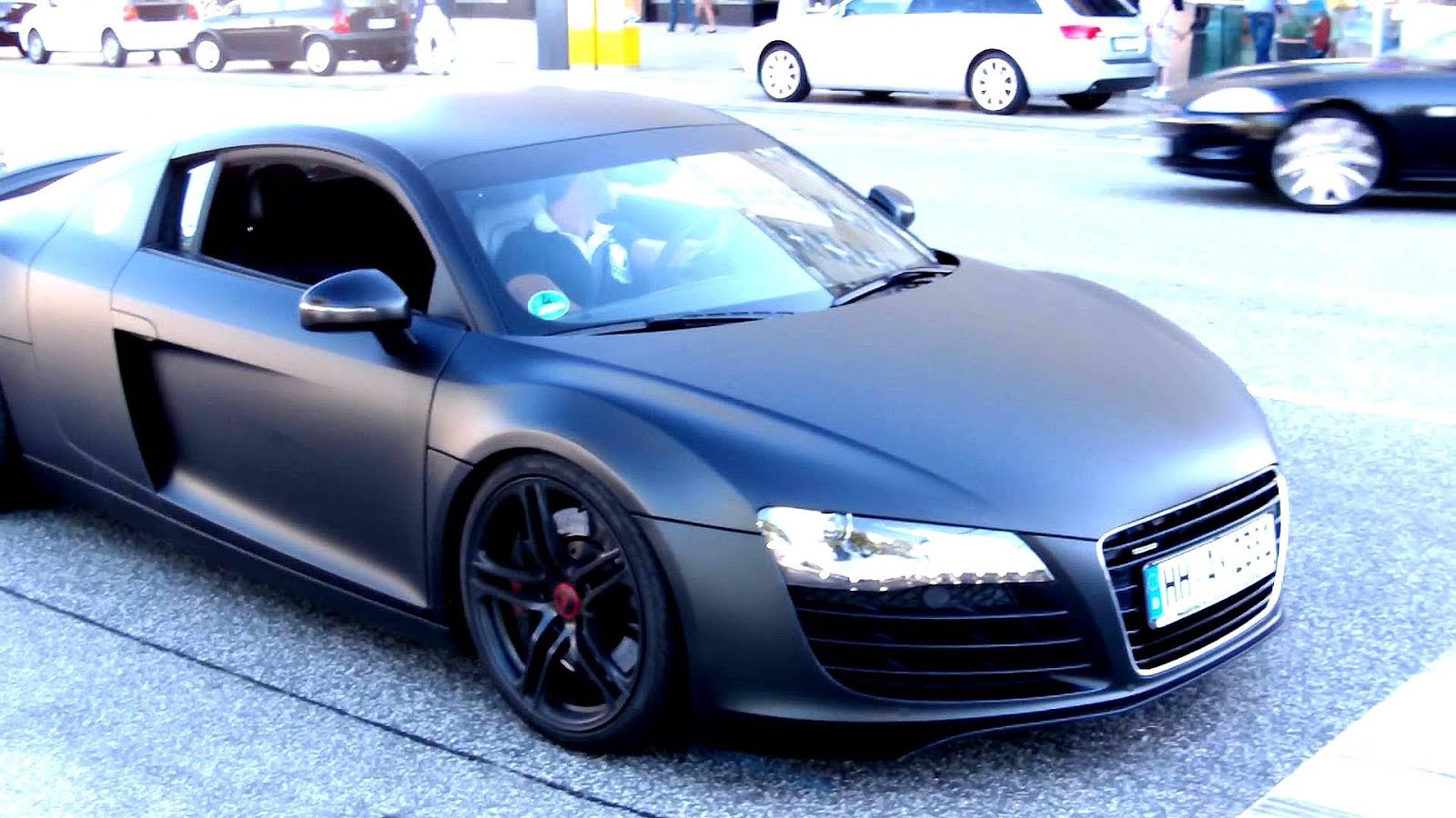 Audi r8 Matte Red