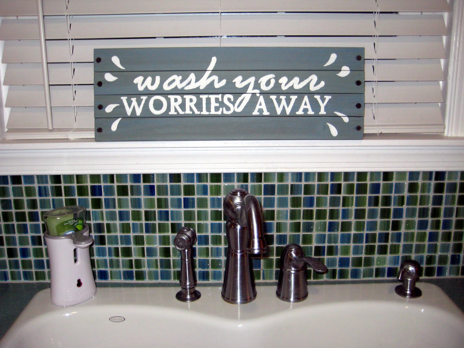 Thrifty Shopaholic: Wash Your Worries Away Sign