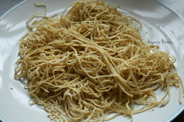 A plate of DIY spaghetti noodles from www.anyonita-nibbles.com