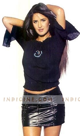 Katrina Kaif in Black Dress, Suit & Saree1 - Katrina Kaif Pics in Black Dress, Suit & Saree