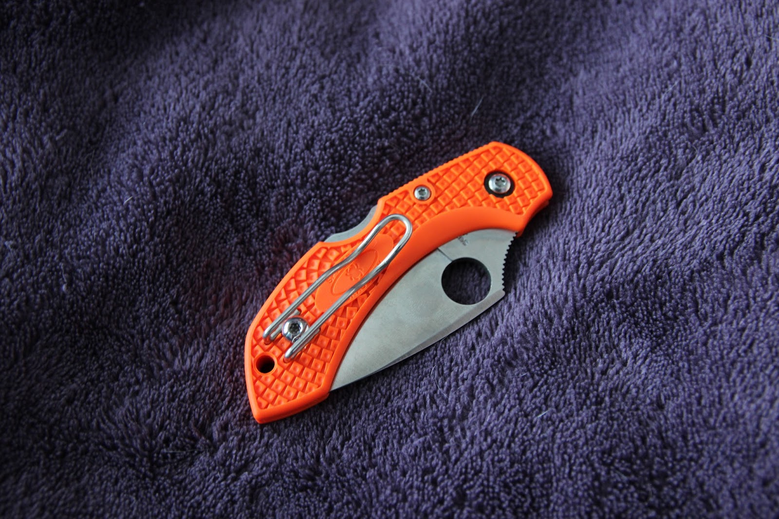 knifegirlAlly: Spyderco Dragonfly 2 Review