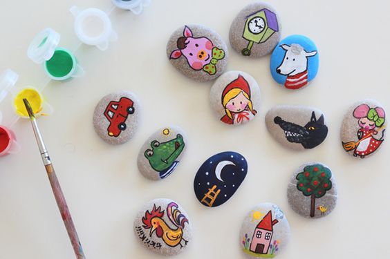 piedras con personajes de cuentos