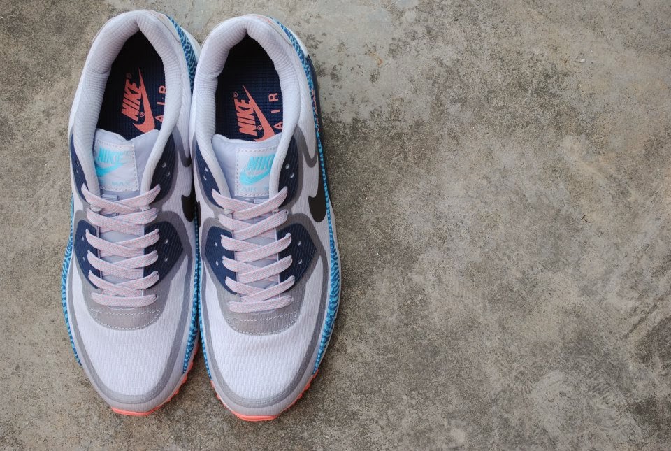 SOLE WHAT?: Nike Air Max 90 Premium Tape Reflective Zebra Pack SOLE WHAT?: Nike Air Max 90 Premium Tape Reflective Zebra Pack