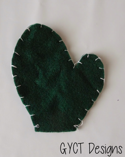 Winter Mitten Garland Tutorial | Sew Simple Home