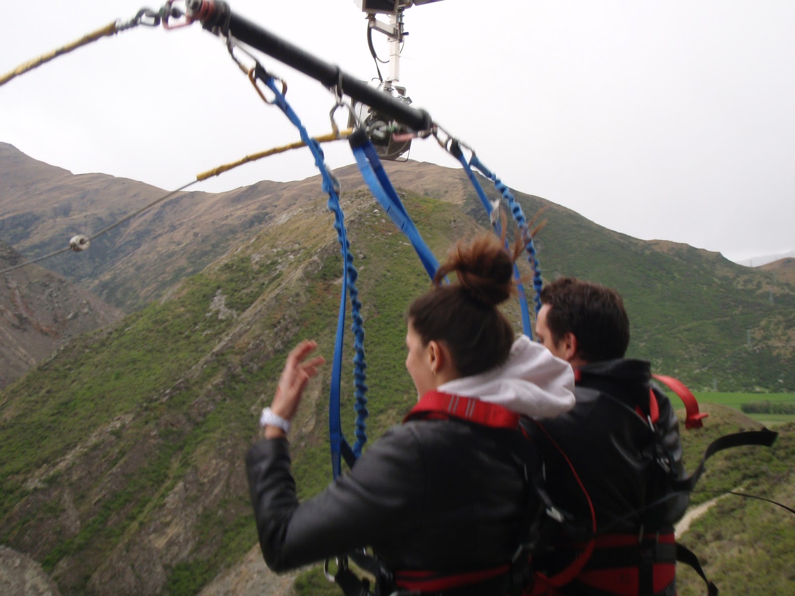 Red Queen Tales 128 Go on the World's Biggest Swing