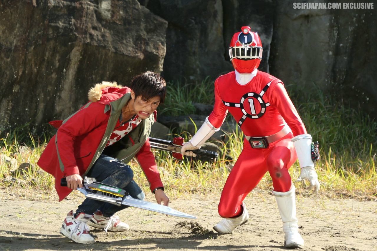 Shuriken Sentai Ninninger VS Ressha Sentai ToQger New Movie Images