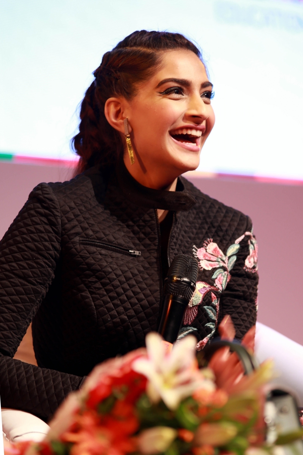 Sonam Kapoor Looks Gorgeous In Black Dress During The Launch of “The