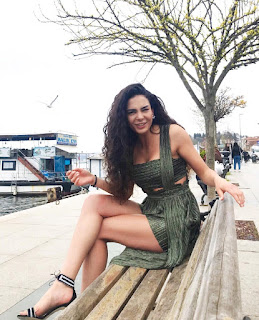 Hercai Reyyan Kimdir Fotoğraflar, Ebru Şahin,ebru şahin hoşgeldin,ebru şahin hoşgeldin sözleri,ebru şahin kimdir,ebru şahin sevgilisi,ebru şahin kim,akın akınözü instagram,hercai ne demek,hercai reyyan,akın akınözü
