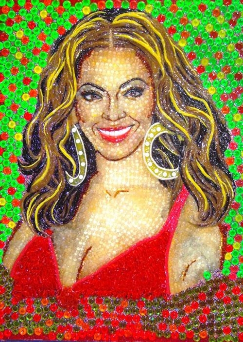 05-Beyonce-Knowles-cristiam-Ramos-Candy-Nail-Polish-Toothpaste-for-Sculptures-Paintings-www-designstack-co