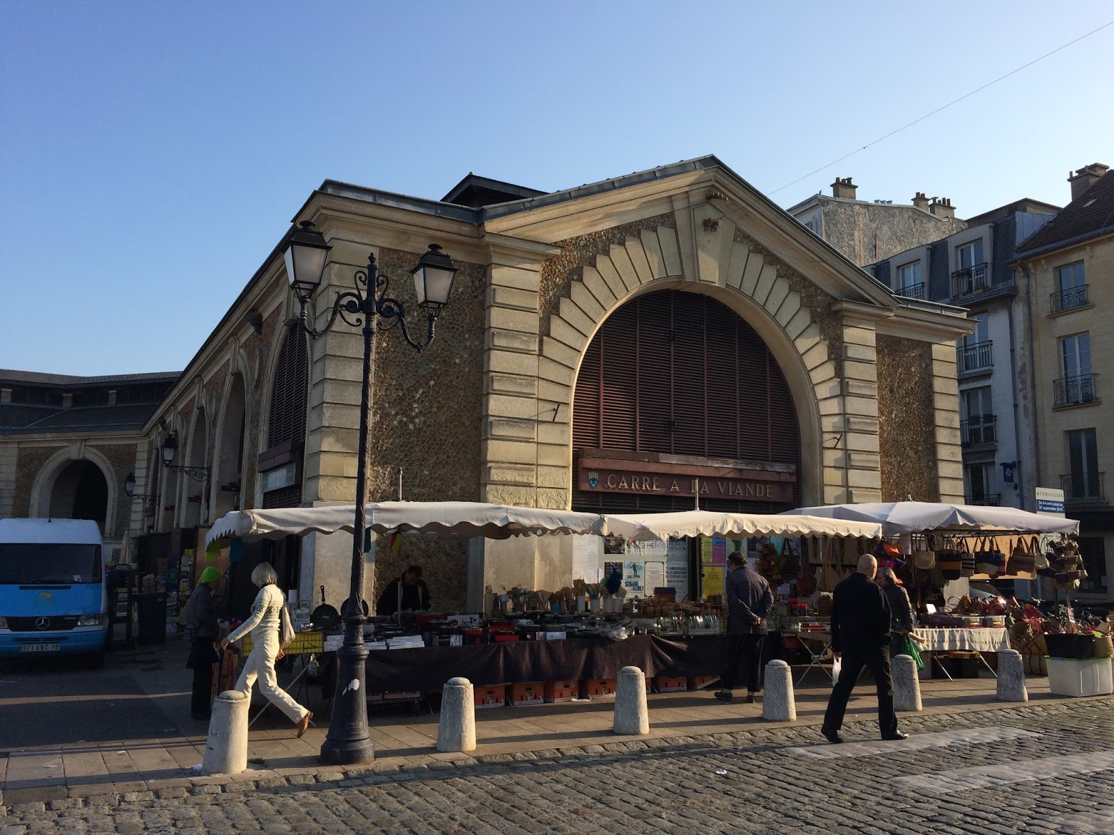 Place Du Marché Notre Dame 78000 Versailles