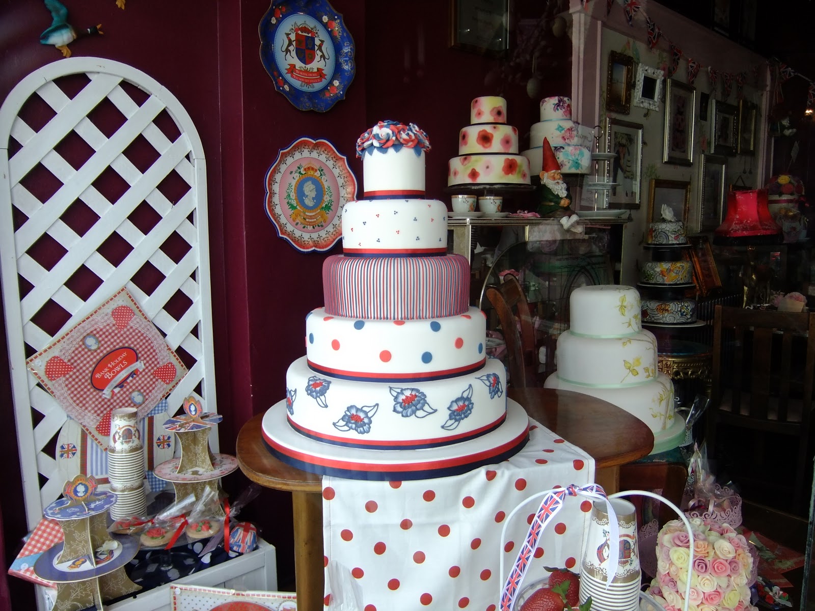 Ramblings from an English Garden Cakes Galore at LeighonSea
