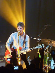 Oasis Notizie Il blog in italiano sugli Oasis e sui Gallagher: novembre 2011