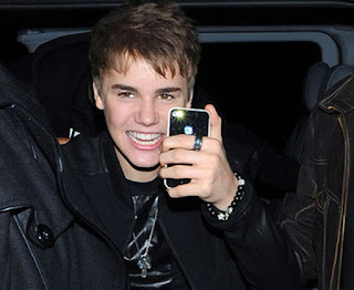 What Kind of Phone Does Justin Bieber Have