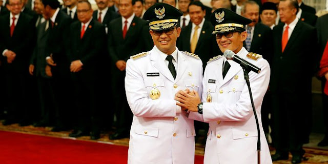 Ini kata warga Jakarta soal 100 hari kerja Anies-Sandi Ini kata warga Jakarta soal 100 hari kerja Anies-Sandi