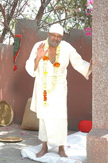 Guruvaaram Telugu Movie Stills [Andhrula Music]