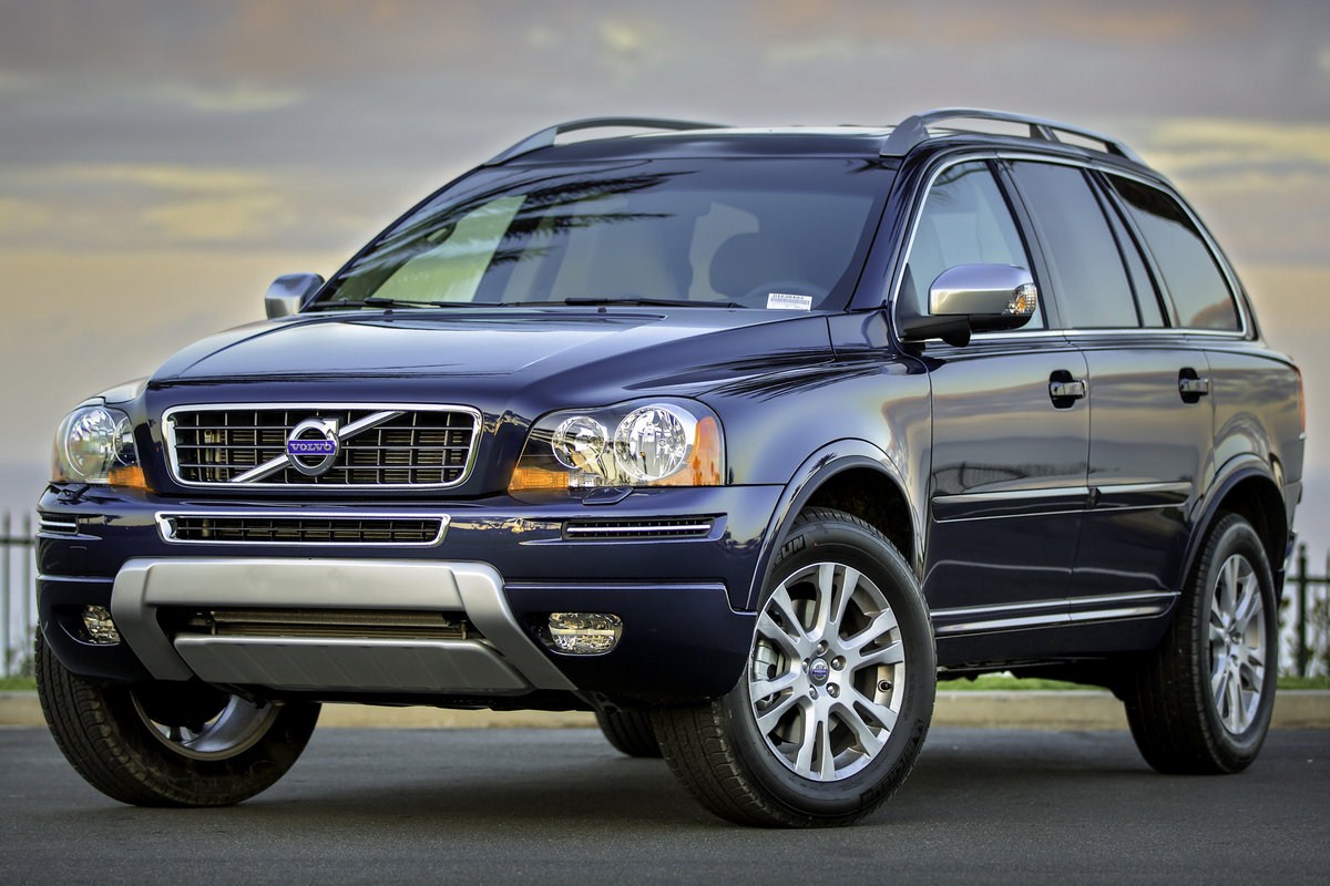 2014 Volvo XC90 Car Review | Auto Emb