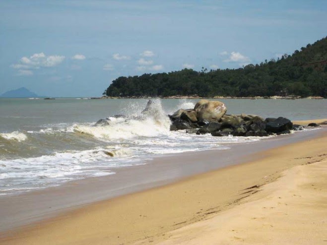 Pantai Pasir Panjang Singkawang, Kalimantan Barat | Munawar 6a Reg A