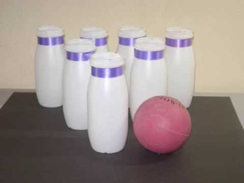 juego de bolos reciclado