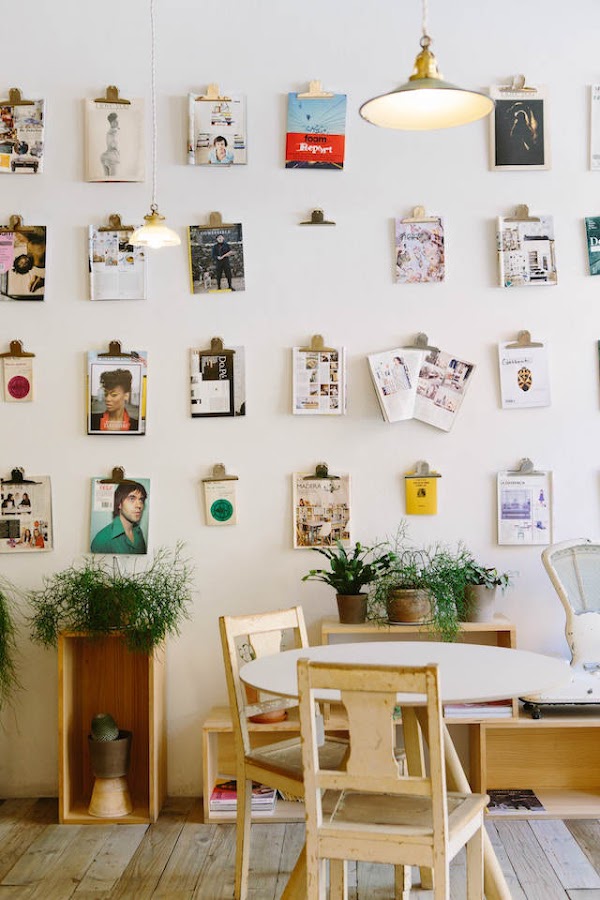 10 trucos para decorar tu hogar en invierno por menos de 100€, colección de fotos y láminas en la pared