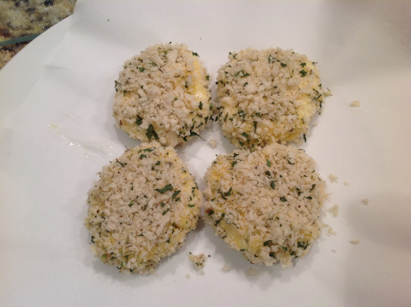 Crispy Fried Goat Cheese Salad