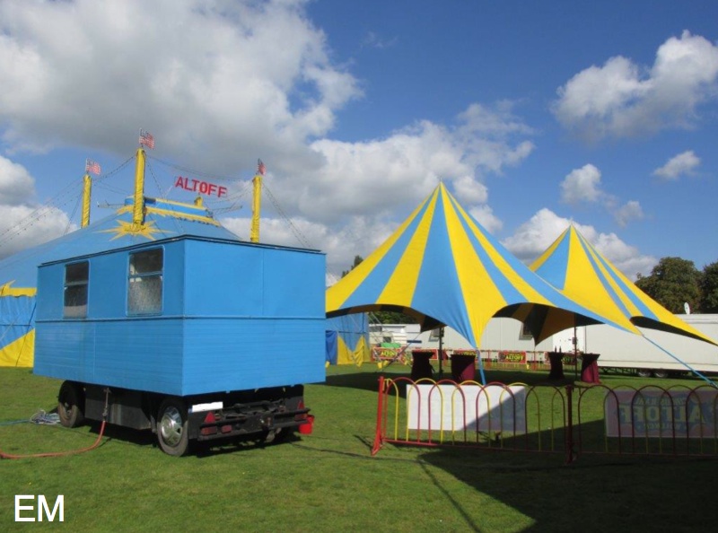 Norberts Internationale Circuswelt Circus Karl Altoff Köllner in Marl 2015