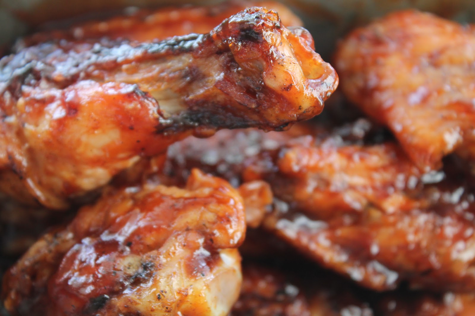 *Riches to Rags* by Dori: Easy Delicious Hot Wings and BBQ Wings