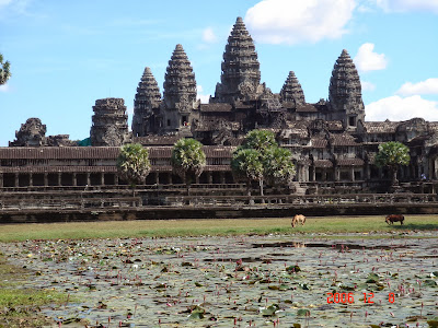 AngkorWat+5+towers.JPG