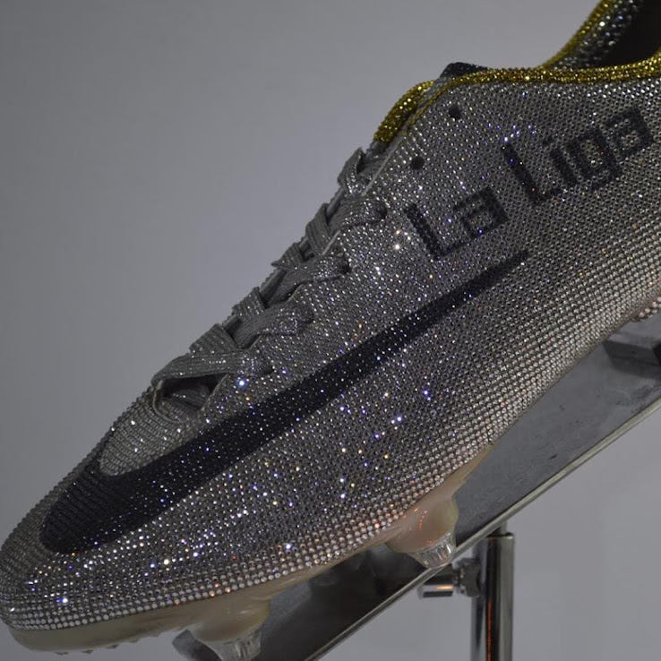 nike swarovski ronaldo