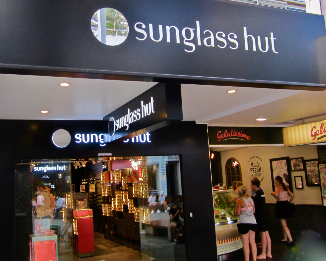 Sunglass Hut Surfers Paradise Surfers Paradise Local