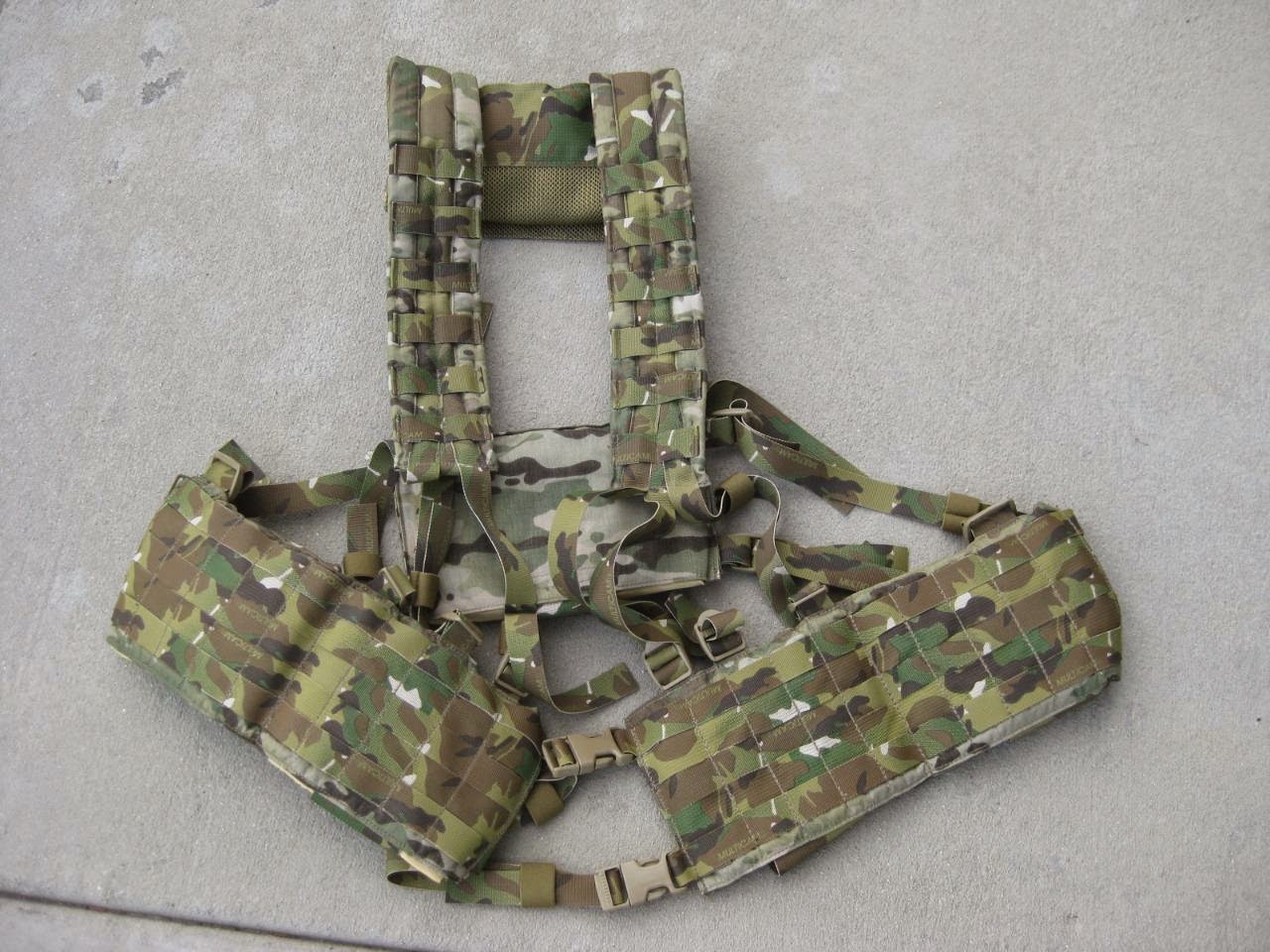 Webbingbabel: Eagle Industries H-Harness Vest Multicam '12