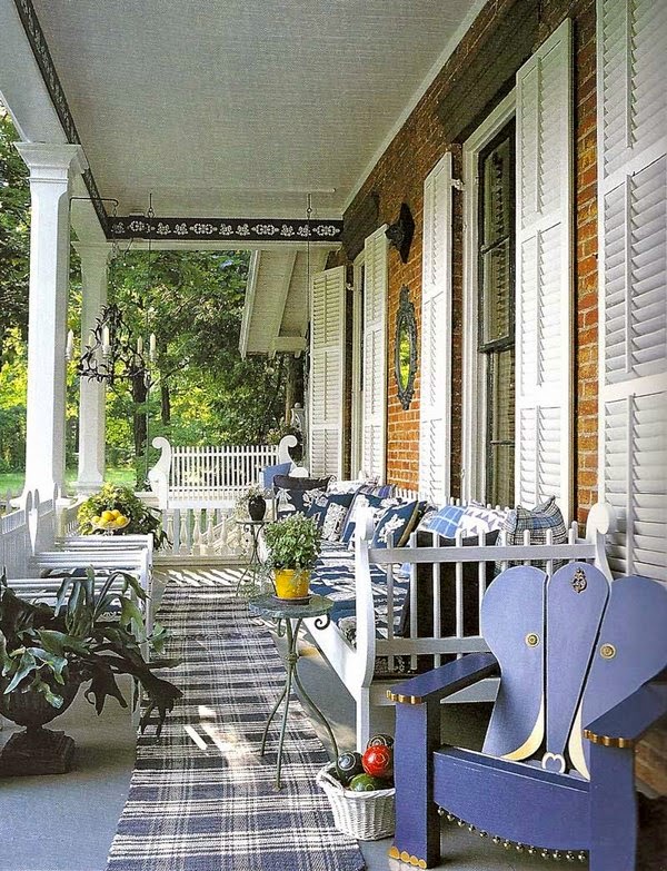 Decorate small terraces and porches