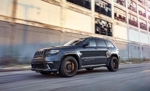 2018 Jepp Grand Cherokee Trackhawk Review 2018 Jepp Grand Cherokee Trackhawk Review